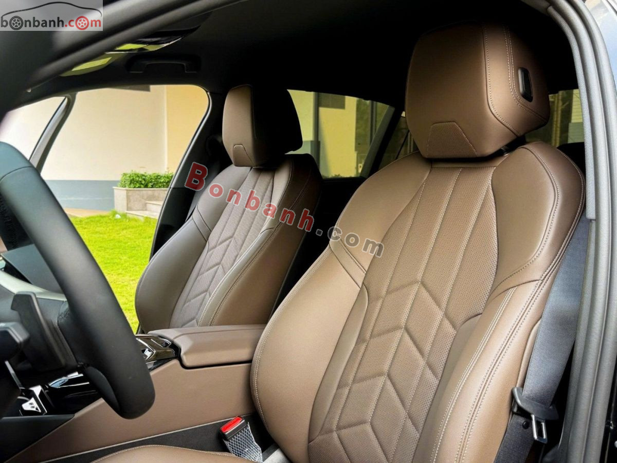 Bán ô tô BMW 5 Series 520i Premium - 2026 - xe mới