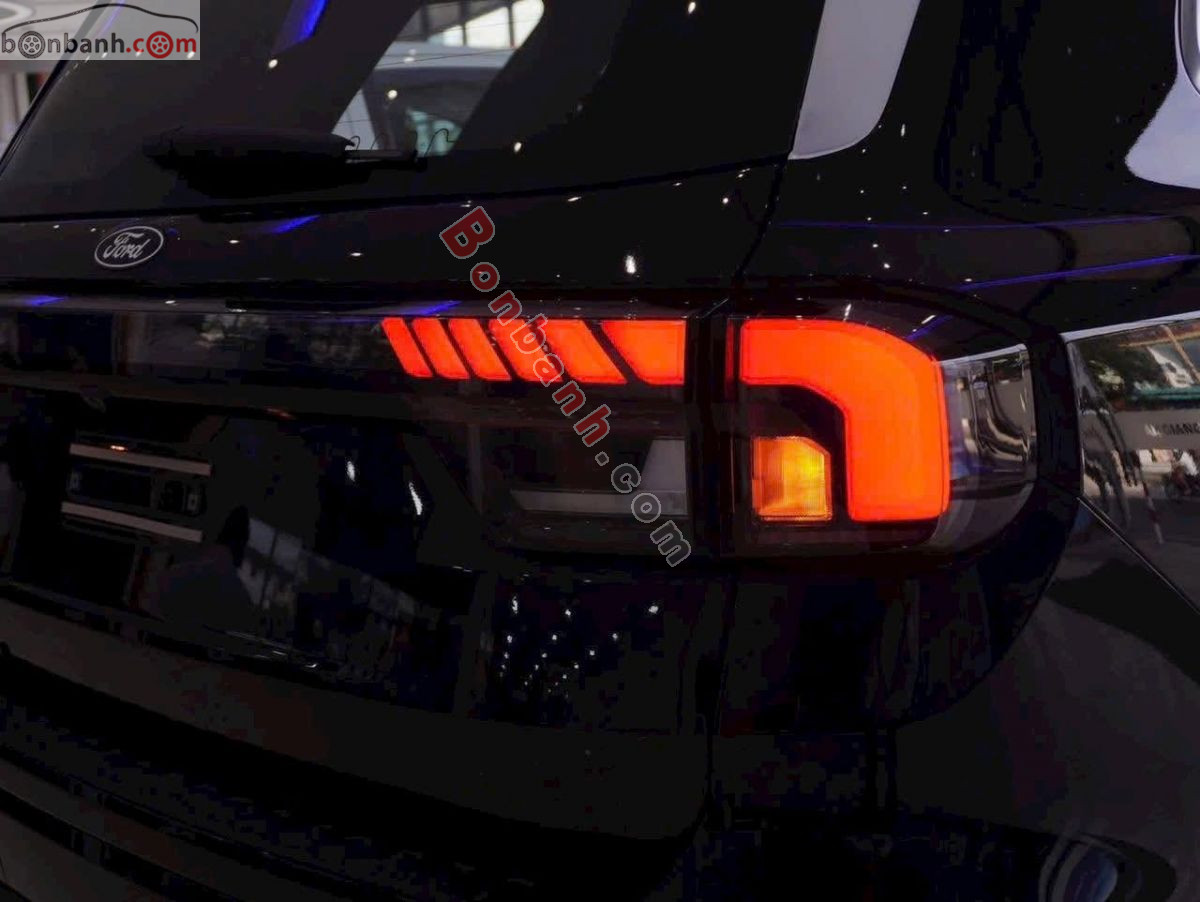 Bán ô tô Ford Everest Platinum+ 2.3L 4x4 AT - 2026 - xe mới