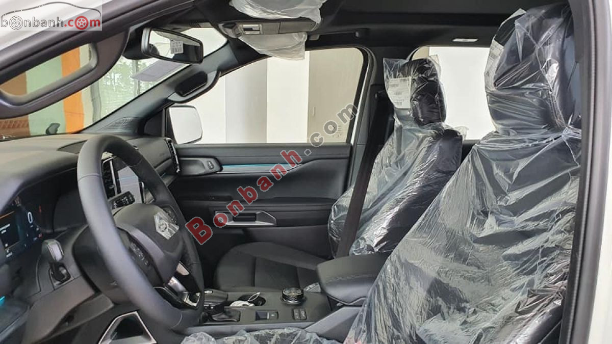 Bán ô tô Ford Everest Titanium Plus 2.0L 4x4 AT - 2026 - xe mới