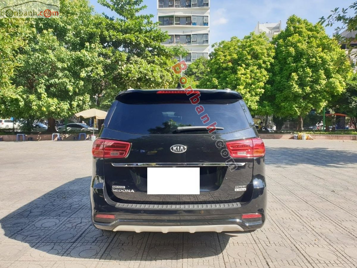 Bán ô tô Kia Sedona 2.2 DAT Luxury - 2021 - xe cũ