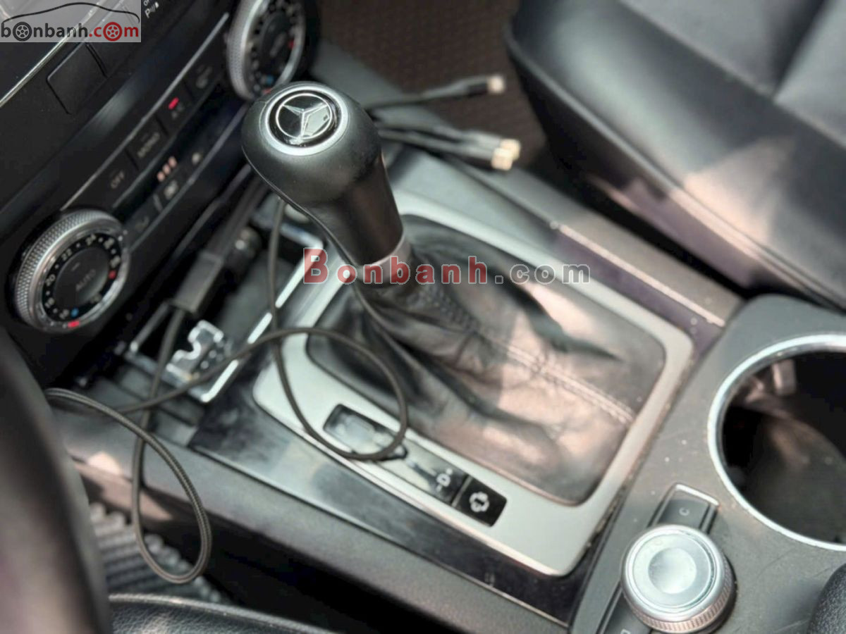 Bán ô tô Mercedes Benz GLK Class 300 4Matic - 2010 - xe cũ
