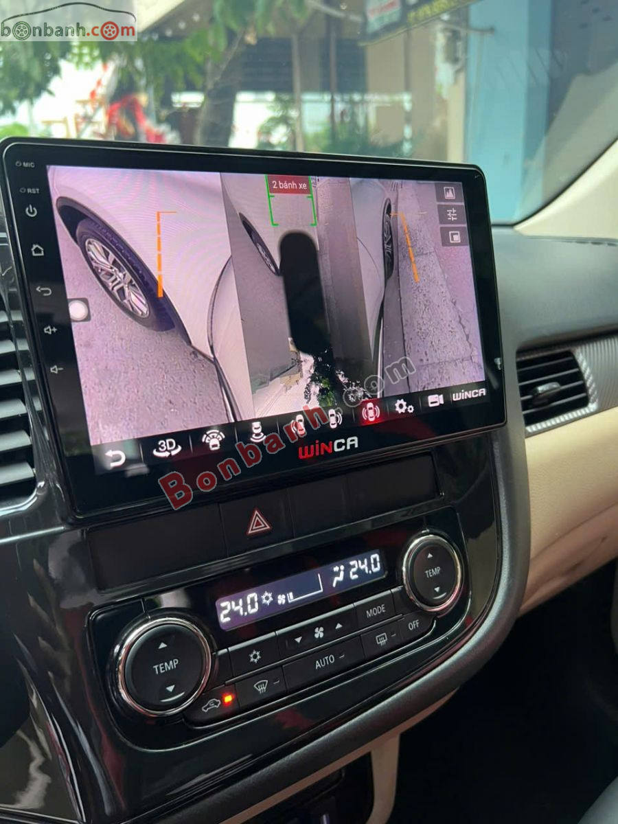 Bán ô tô Mitsubishi Outlander 2.0 CVT - 2018 - xe cũ