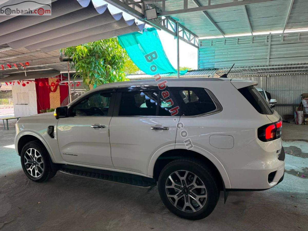 Bán ô tô Ford Everest Titanium 2.0L 4x2 AT - 2025 - xe cũ