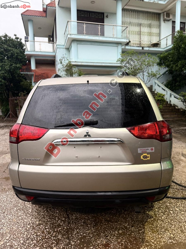 Bán ô tô Mitsubishi Pajero Sport D 4x2 MT - 2014 - xe cũ