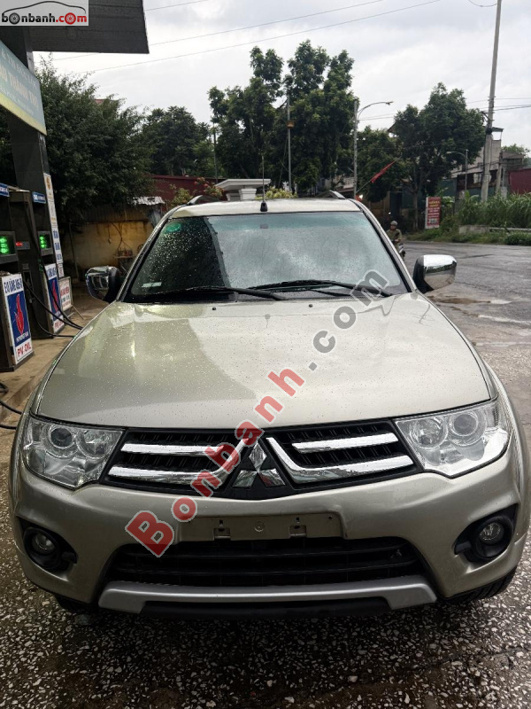 Bán ô tô Mitsubishi Pajero Sport D 4x2 MT - 2014 - xe cũ