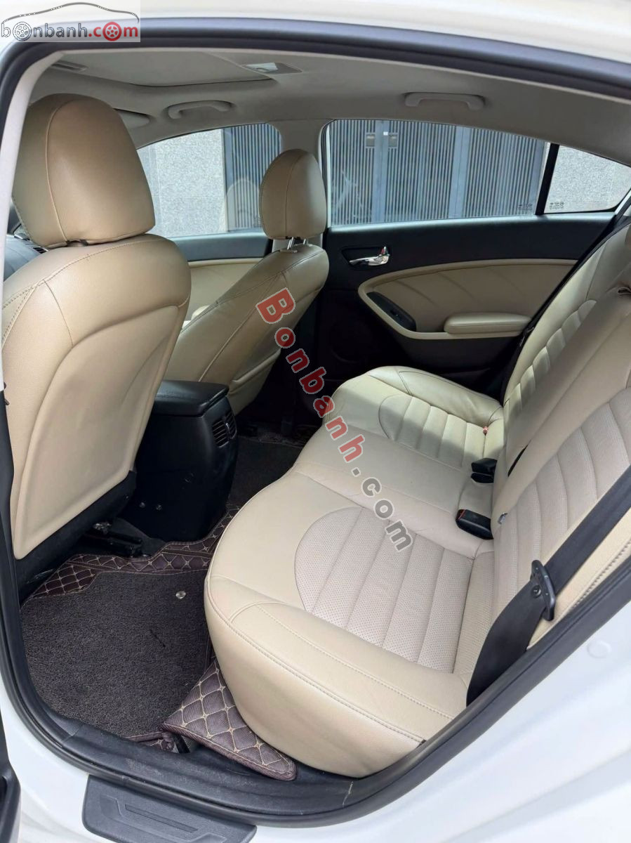Bán ô tô Kia Cerato 1.6 AT - 2018 - xe cũ
