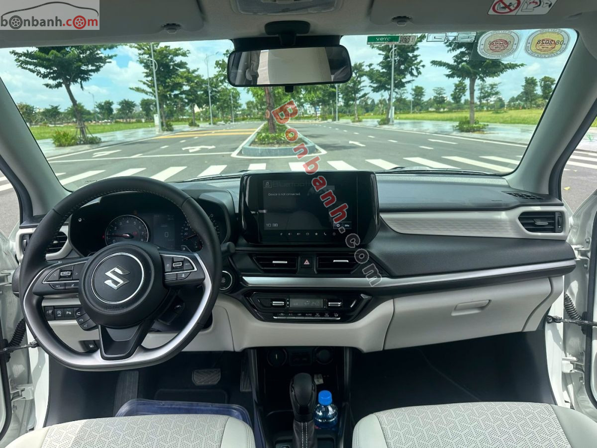 Bán ô tô Suzuki Swift 1.2 AT - 2025 - xe cũ