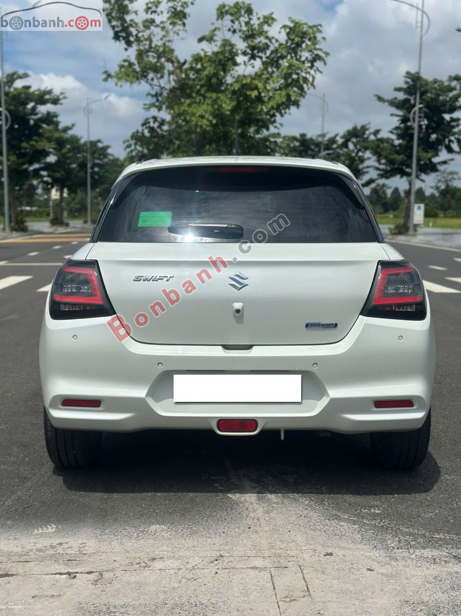 Bán ô tô Suzuki Swift 1.2 AT - 2025 - xe cũ