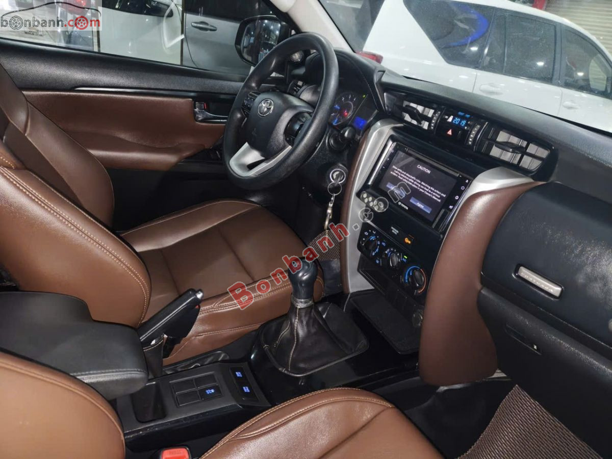 Bán ô tô Toyota Fortuner 2.4G 4x2 MT - 2020 - xe cũ