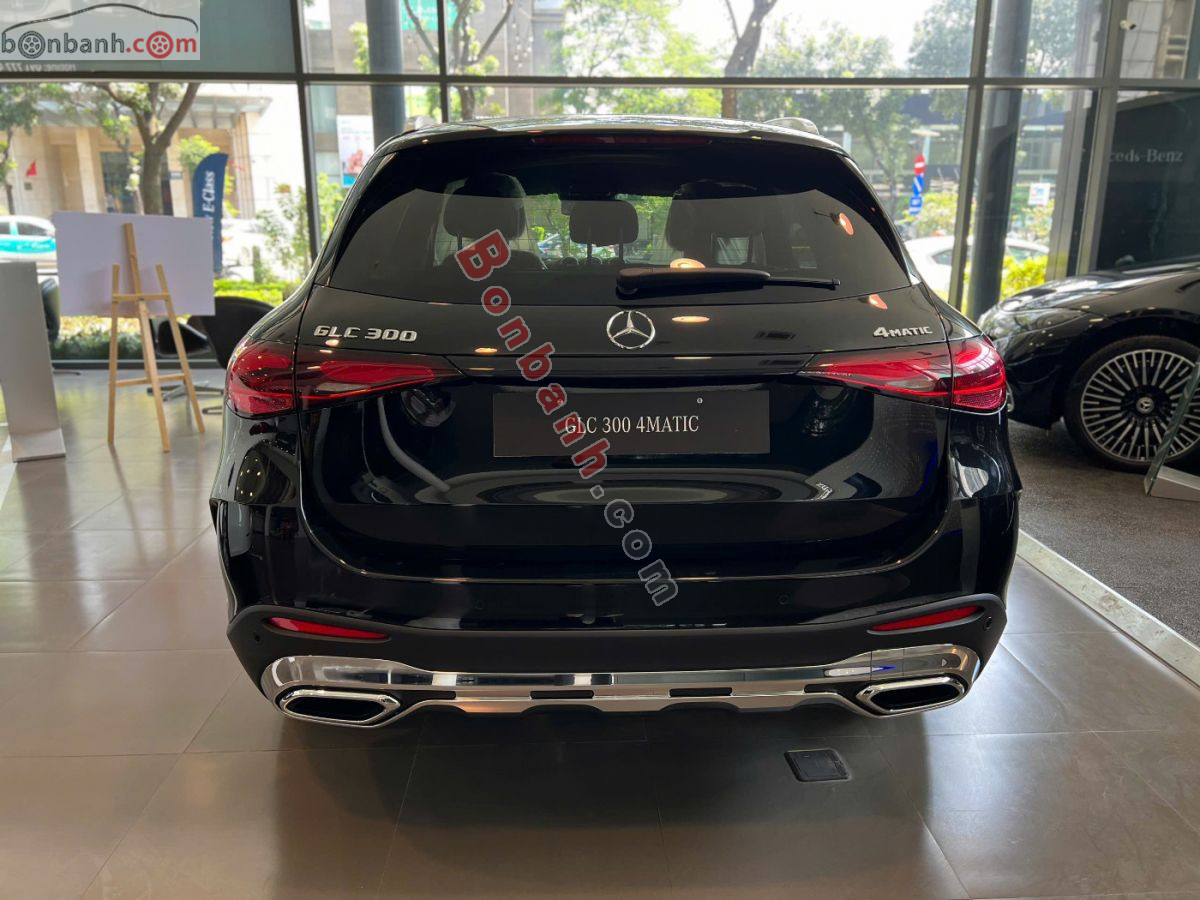 Bán ô tô Mercedes Benz GLC 300 4Matic - 2026 - xe mới