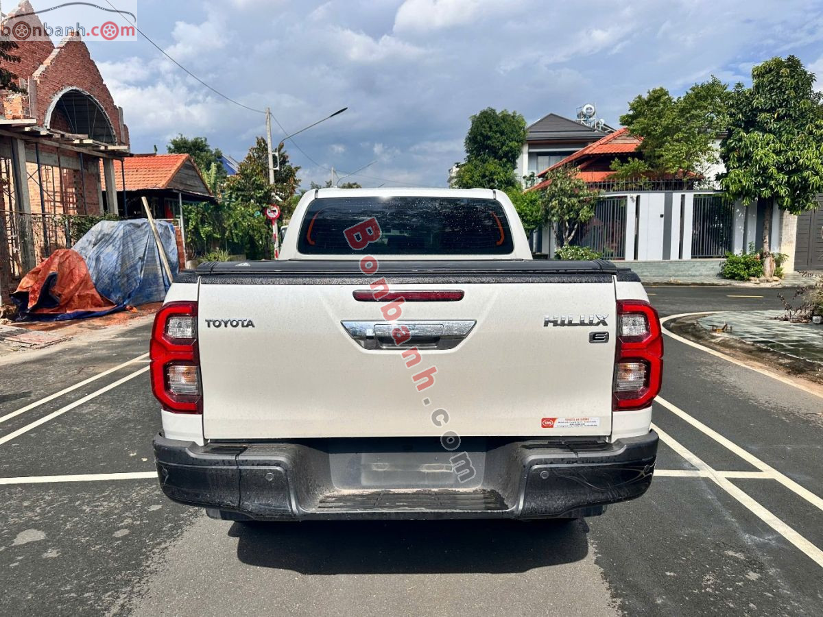 Bán ô tô Toyota Hilux 2.4L 4x2 AT - 2024 - xe cũ