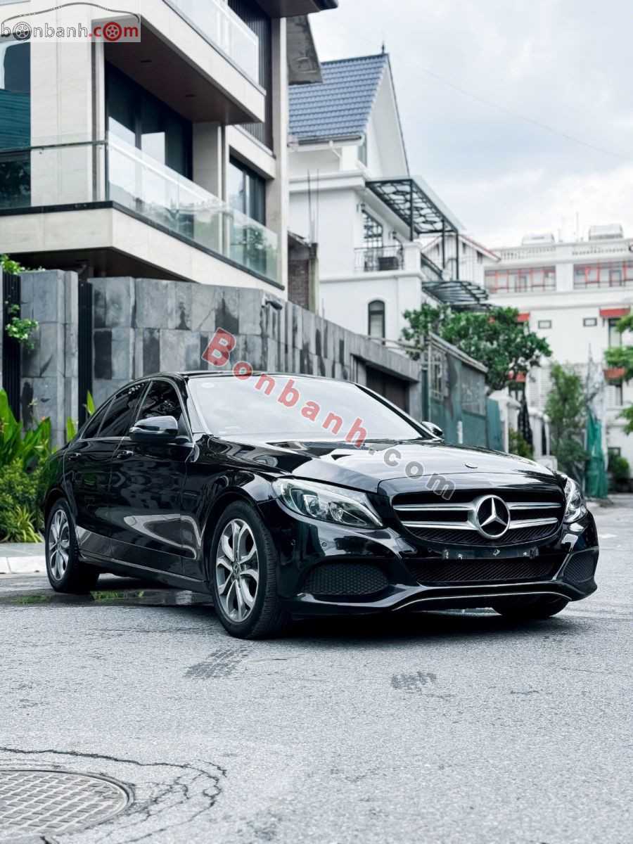 Bán ô tô Mercedes Benz C class C200 - 2018 - xe cũ
