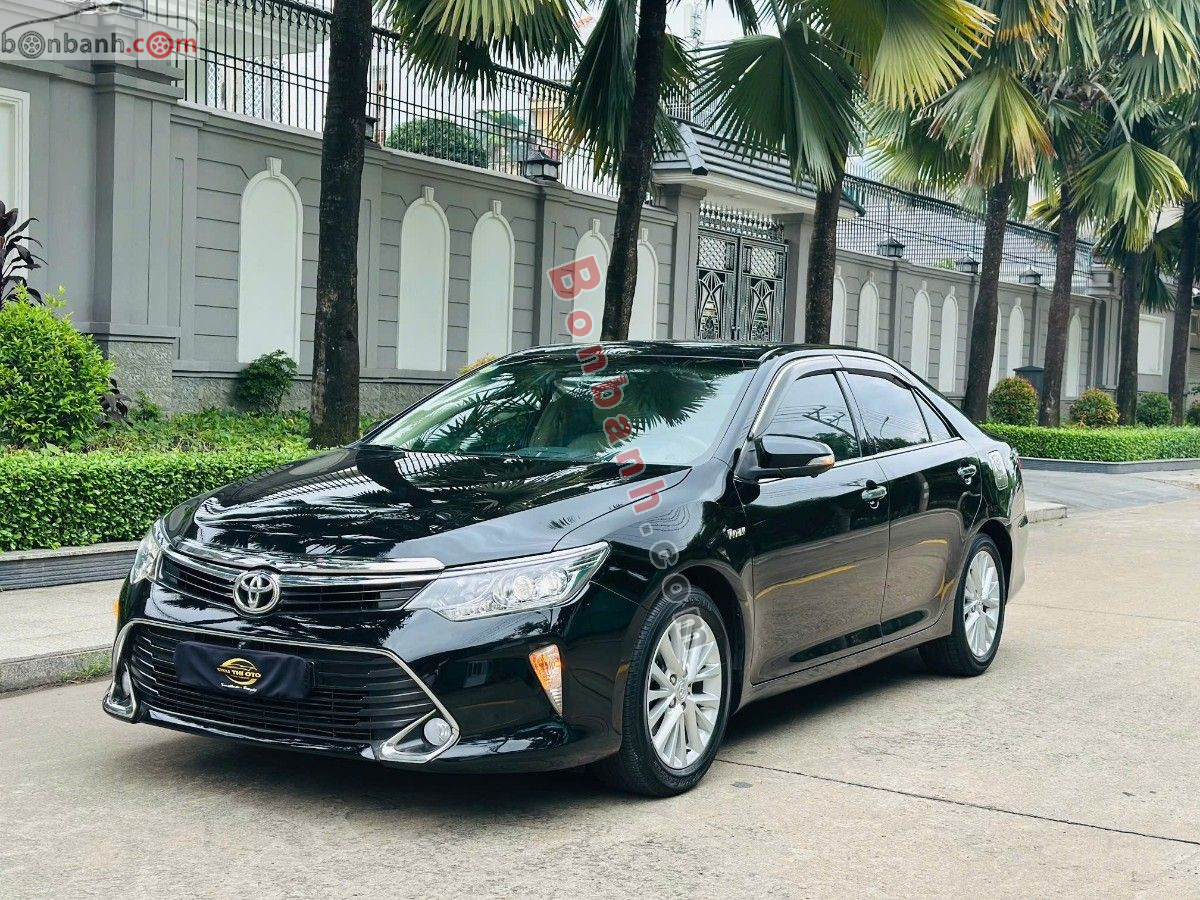 Bán ô tô Toyota Camry 2.0E - 2018 - xe cũ