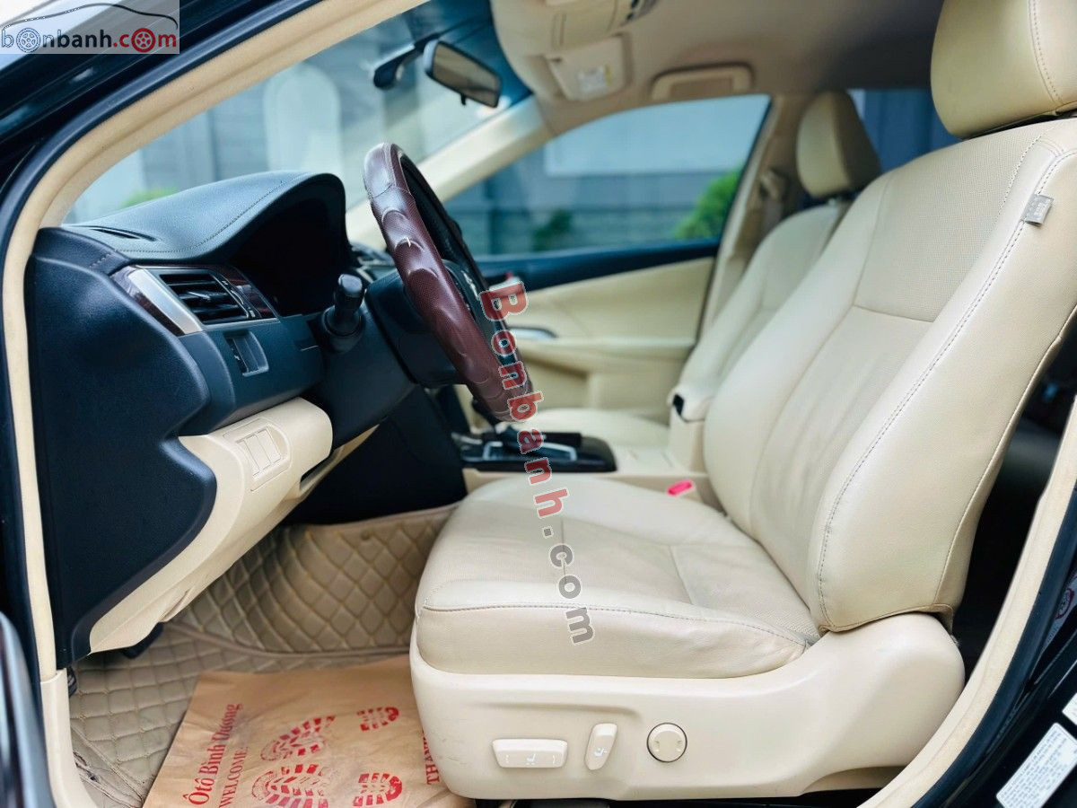 Bán ô tô Toyota Camry 2.0E - 2018 - xe cũ