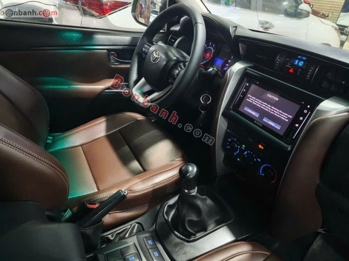Bán ô tô Toyota Fortuner 2.4G 4x2 MT - 2018 - xe cũ