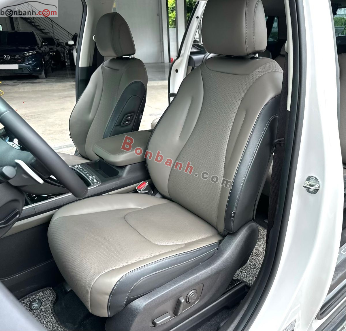 Bán ô tô Kia Carnival Premium 2.2D 8S - 2024 - xe cũ