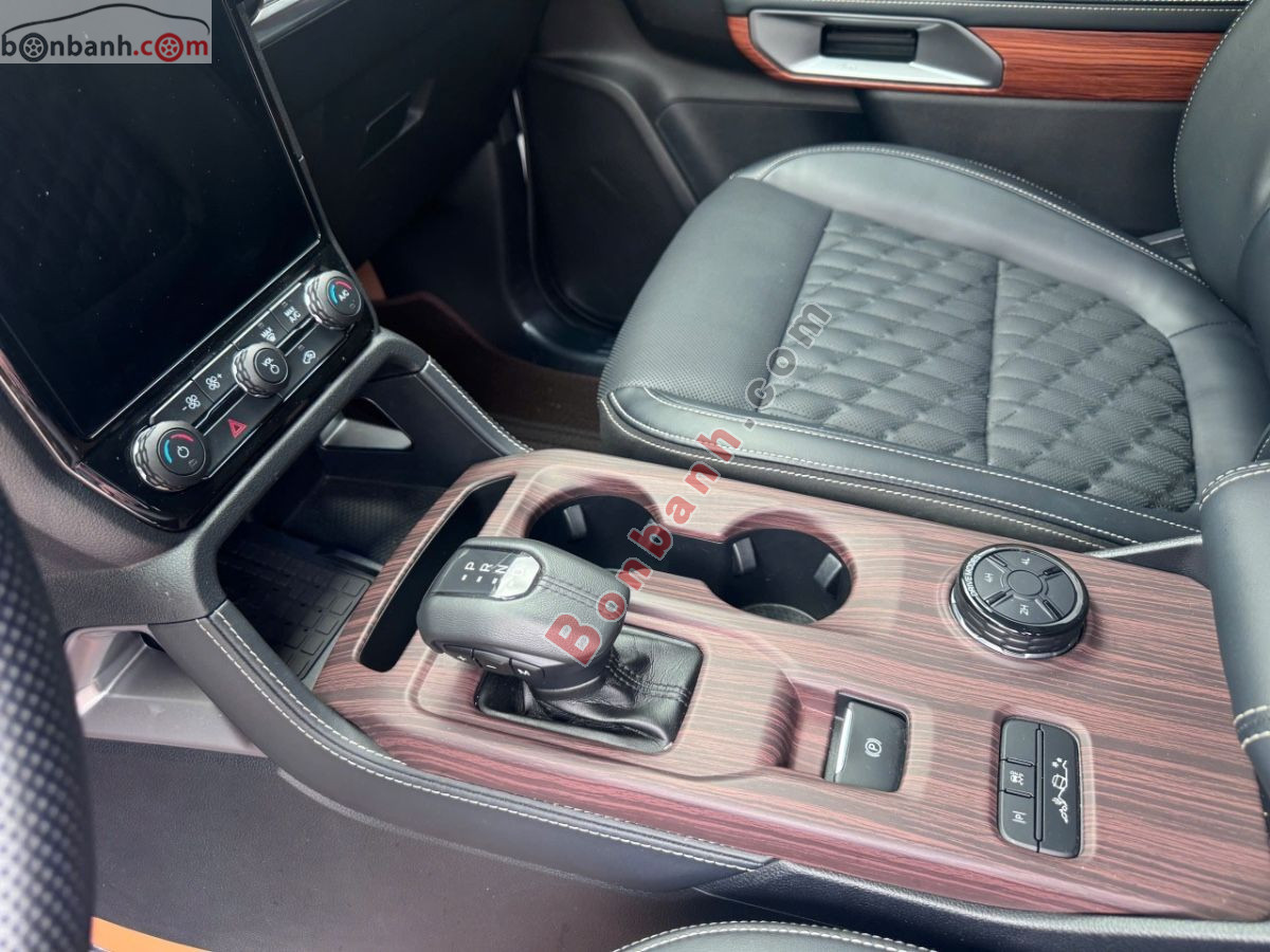 Bán ô tô Ford Everest Platinum 2.0L 4x4 AT - 2025 - xe cũ