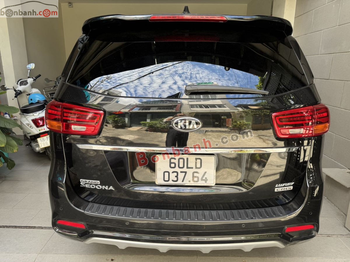 Bán ô tô Kia Sedona 2.2 DAT Luxury - 2021 - xe cũ