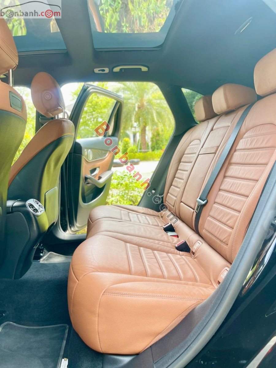 Bán ô tô Mercedes Benz GLC 300 4Matic - 2018 - xe cũ