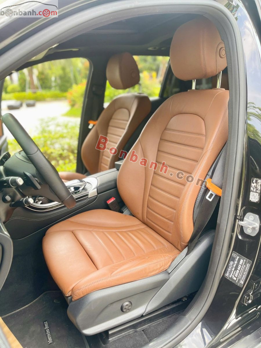 Bán ô tô Mercedes Benz GLC 300 4Matic - 2018 - xe cũ