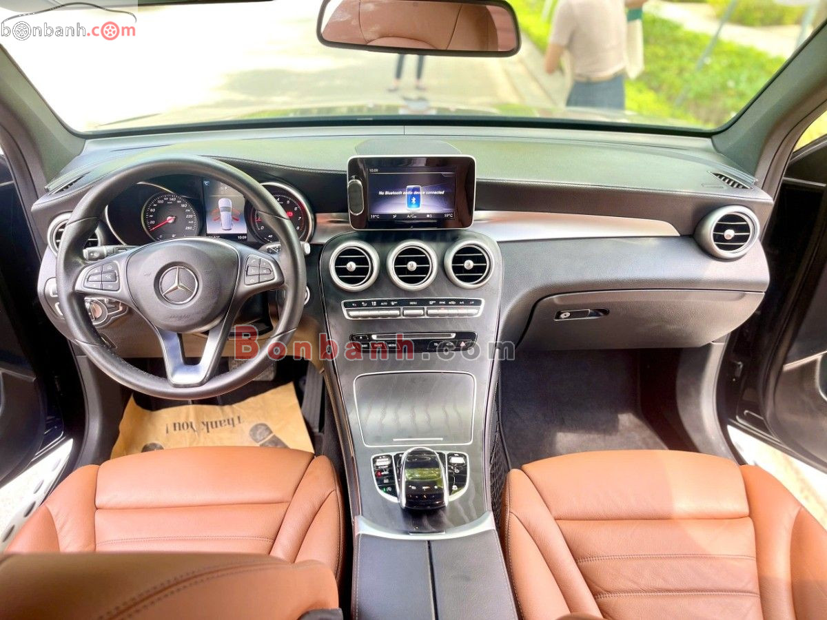 Bán ô tô Mercedes Benz GLC 300 4Matic - 2018 - xe cũ