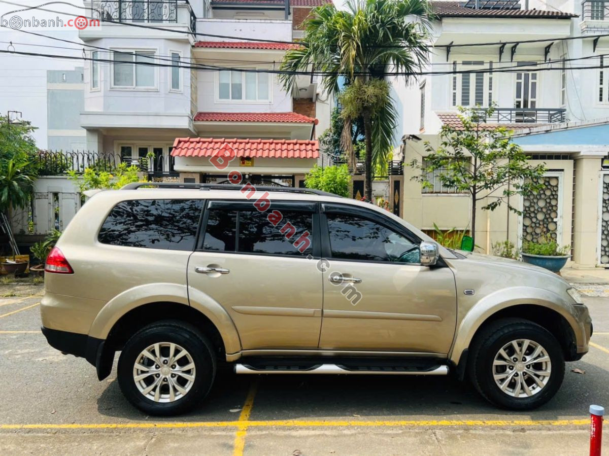 Bán ô tô Mitsubishi Pajero Sport G 4x2 AT - 2015 - xe cũ