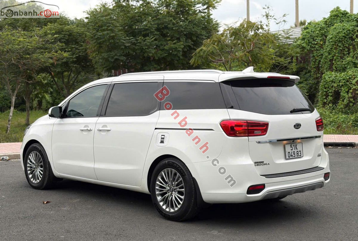 Bán ô tô Kia Sedona 2.2 DAT Luxury - 2021 - xe cũ