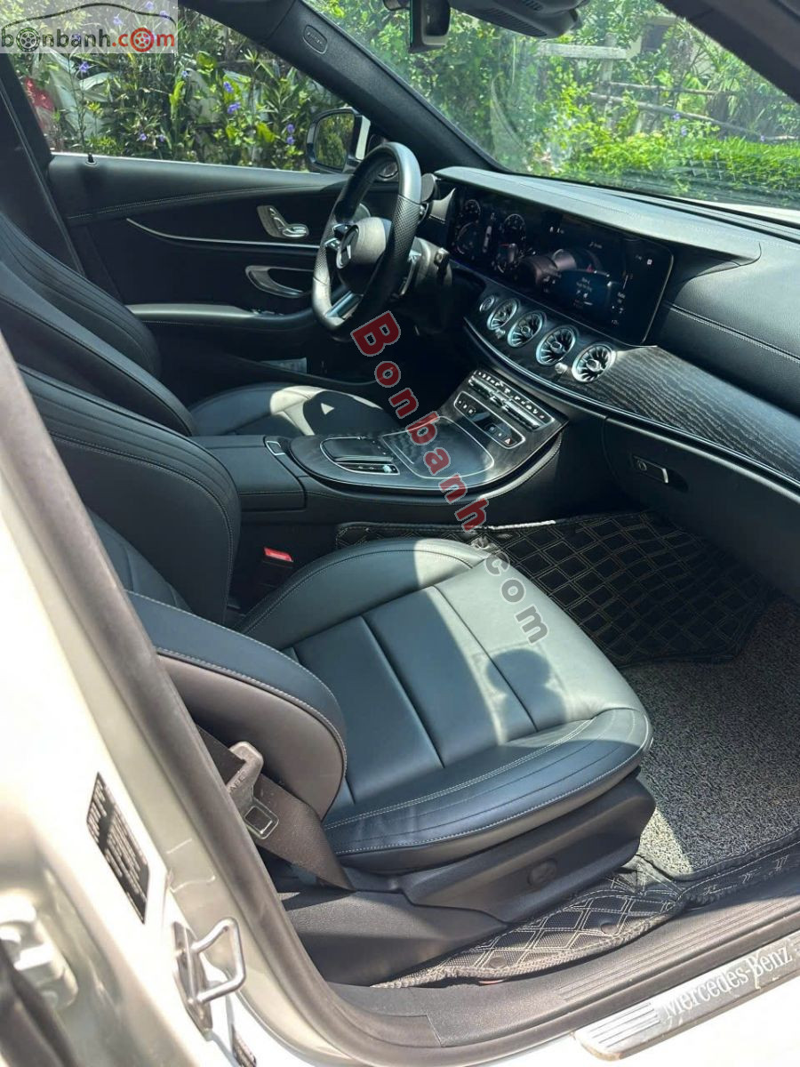 Bán ô tô Mercedes Benz E class E300 AMG - 2022 - xe cũ