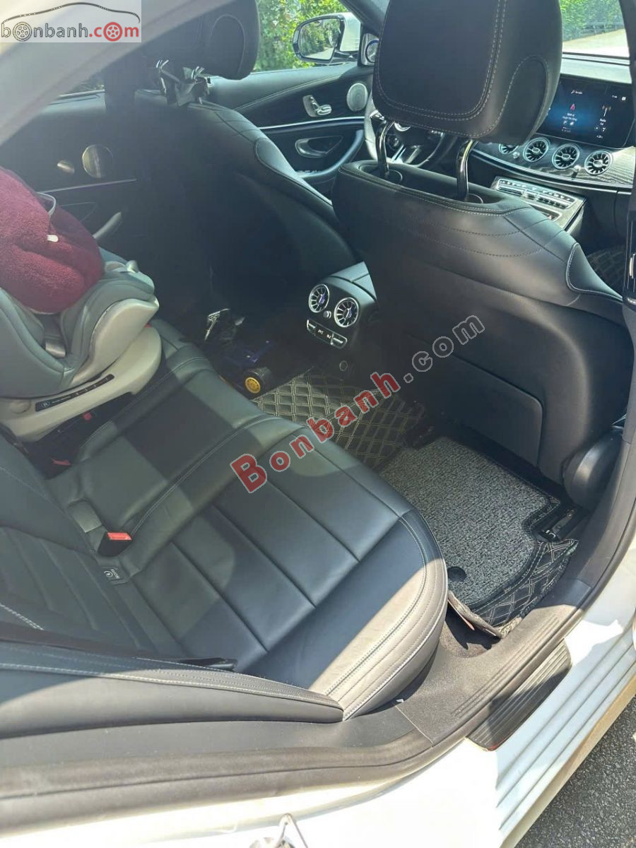 Bán ô tô Mercedes Benz E class E300 AMG - 2022 - xe cũ