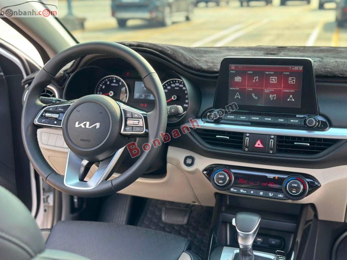 Bán ô tô Kia K3 Luxury 1.6 AT - 2025 - xe cũ