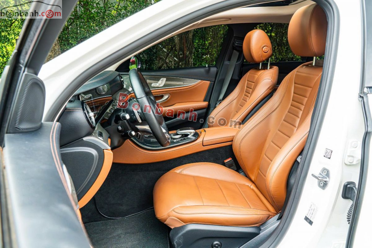 Bán ô tô Mercedes Benz E class E300 AMG - 2017 - xe cũ