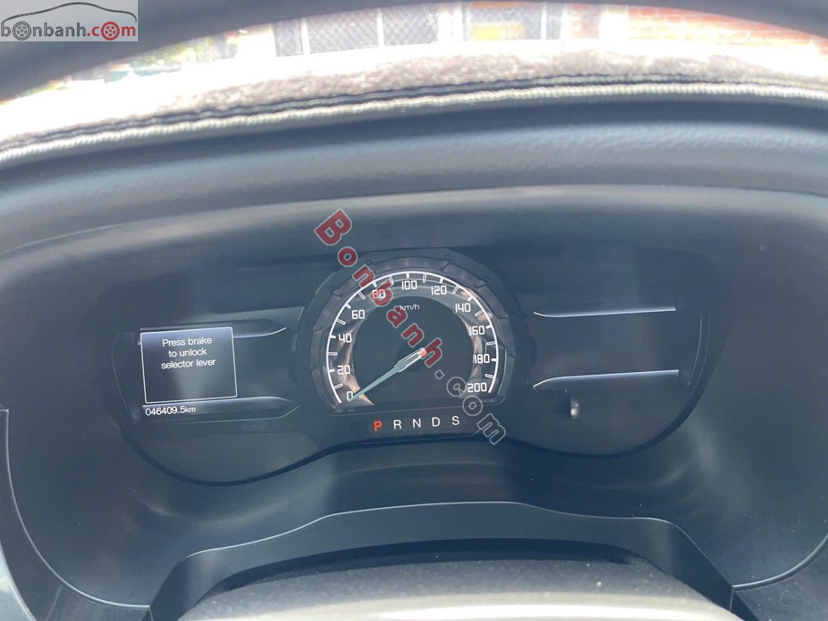Bán ô tô Ford Everest Titanium 2.0L 4x2 AT - 2021 - xe cũ