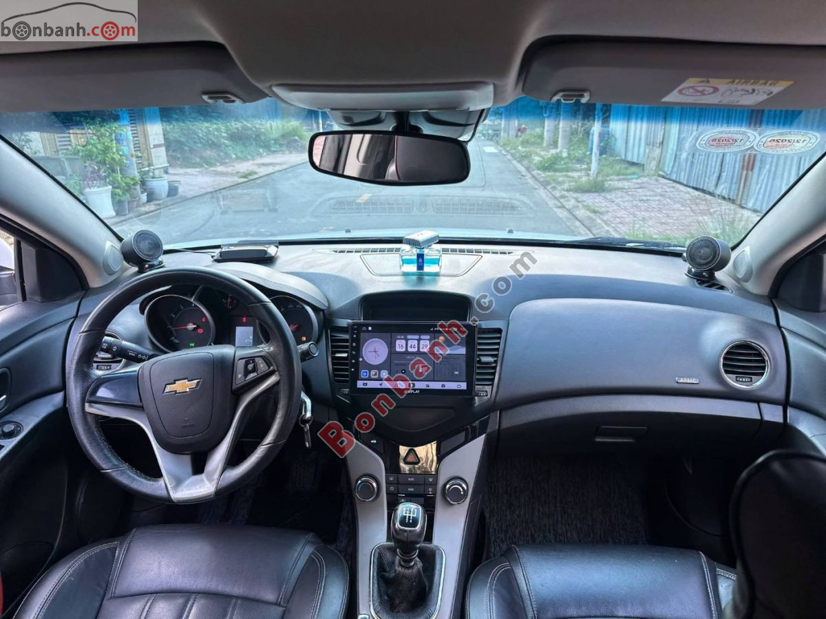 Bán ô tô Chevrolet Cruze LT 1.6L - 2017 - xe cũ