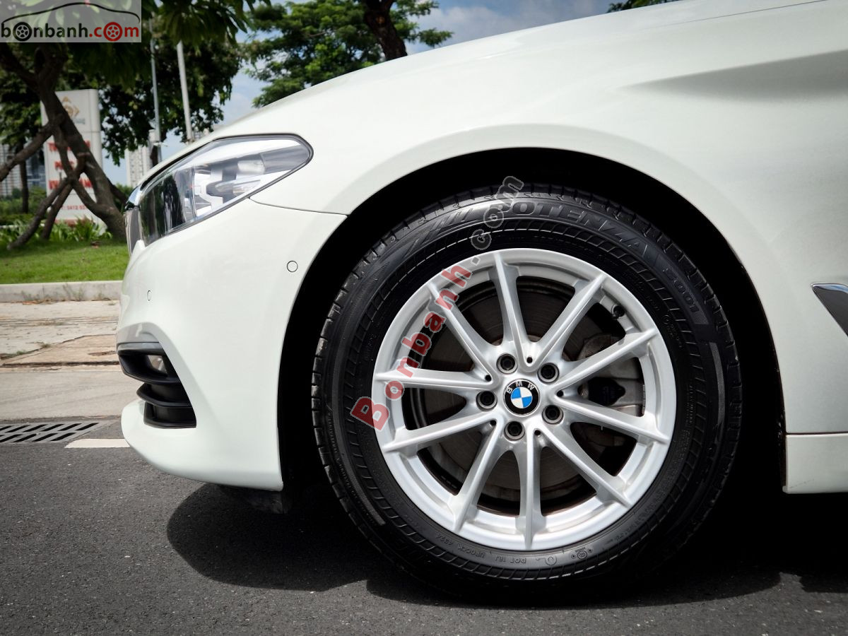 Bán ô tô BMW 5 Series 520i - 2018 - xe cũ