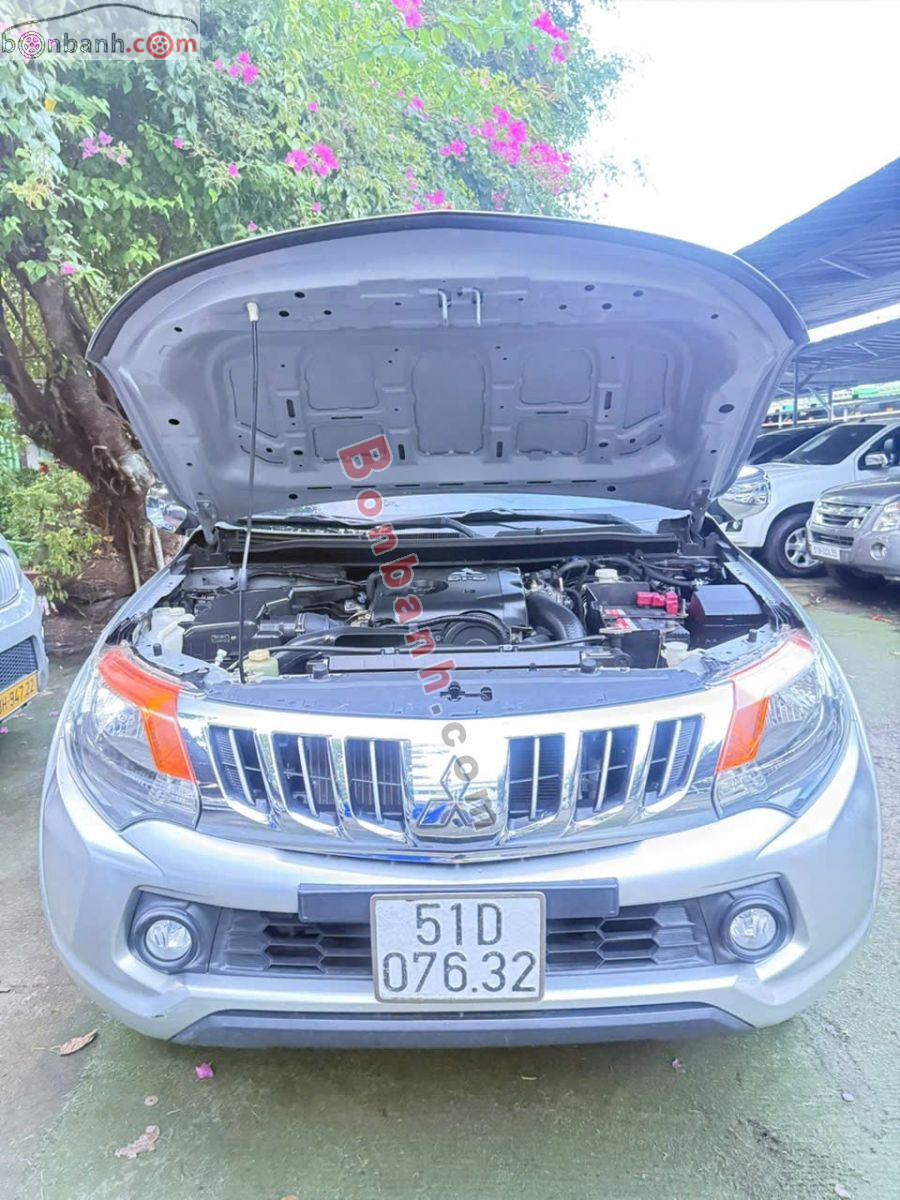 Bán ô tô Mitsubishi Triton 4x2 AT - 2016 - xe cũ