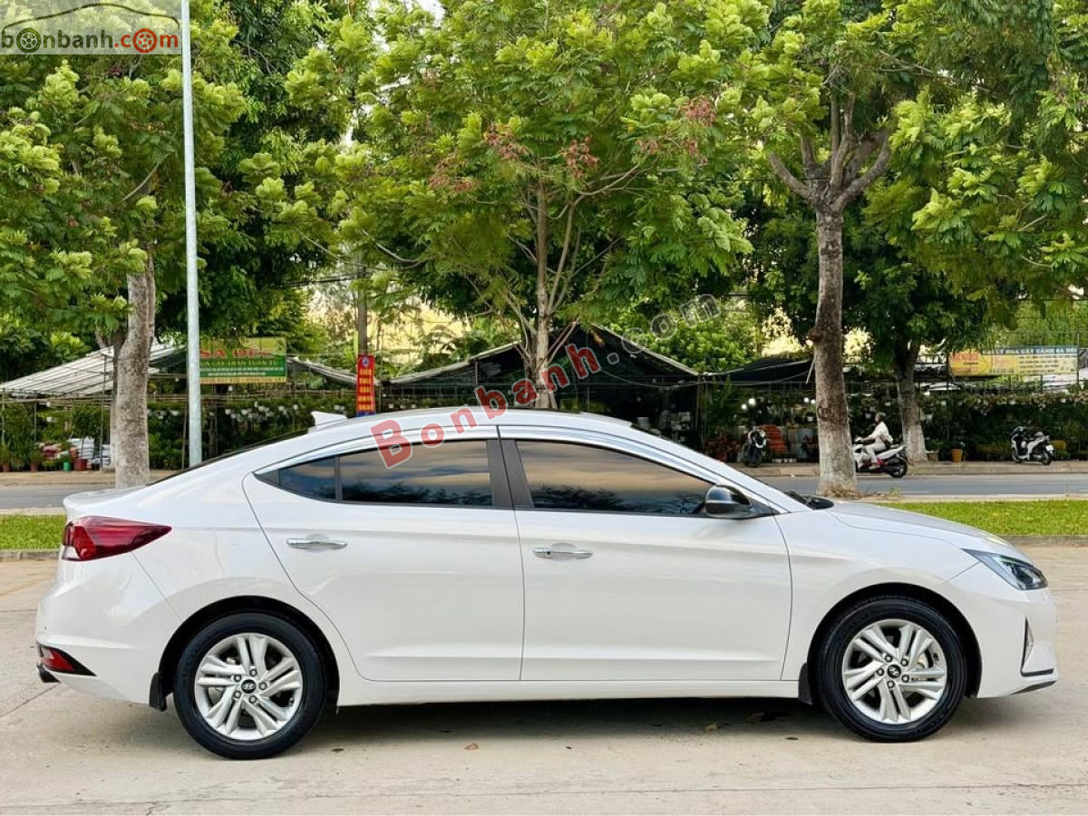 Bán ô tô Hyundai Elantra 1.6 AT - 2021 - xe cũ
