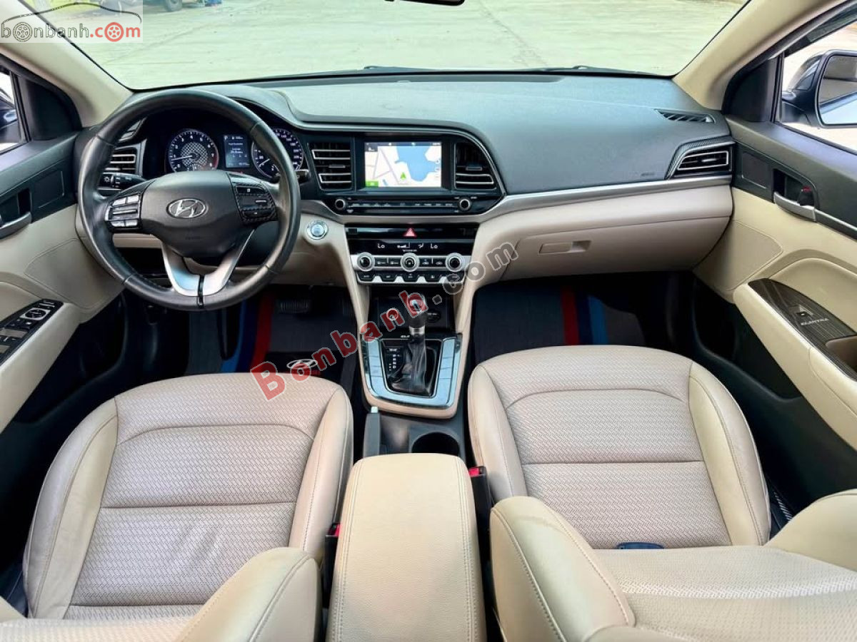 Bán ô tô Hyundai Elantra 1.6 AT - 2021 - xe cũ