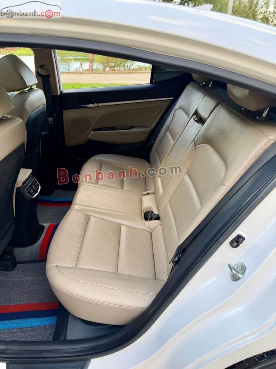 Bán ô tô Hyundai Elantra 1.6 AT - 2021 - xe cũ