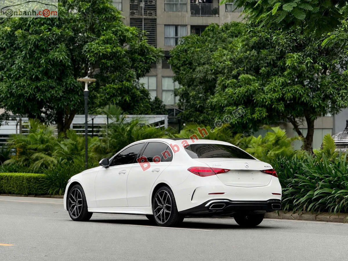 Bán ô tô Mercedes Benz C class C300 AMG - 2022 - xe cũ