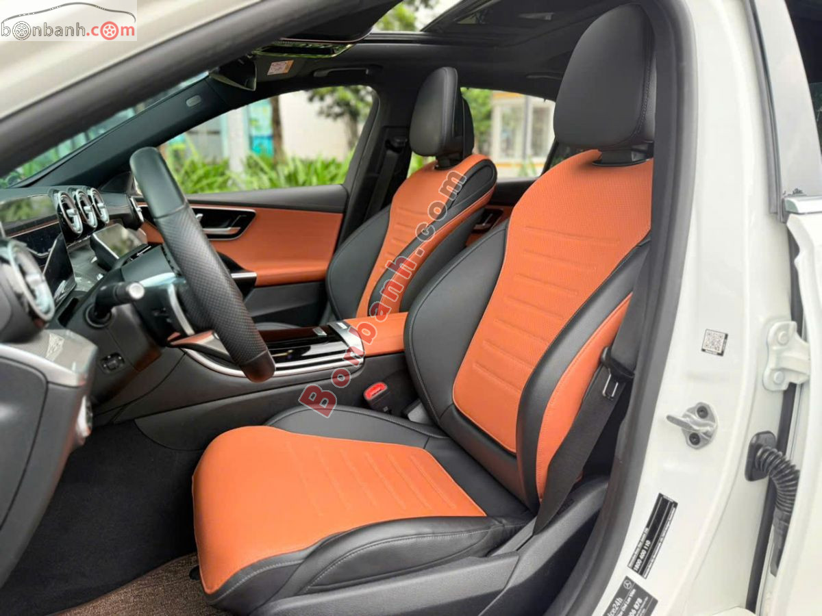 Bán ô tô Mercedes Benz C class C300 AMG - 2022 - xe cũ