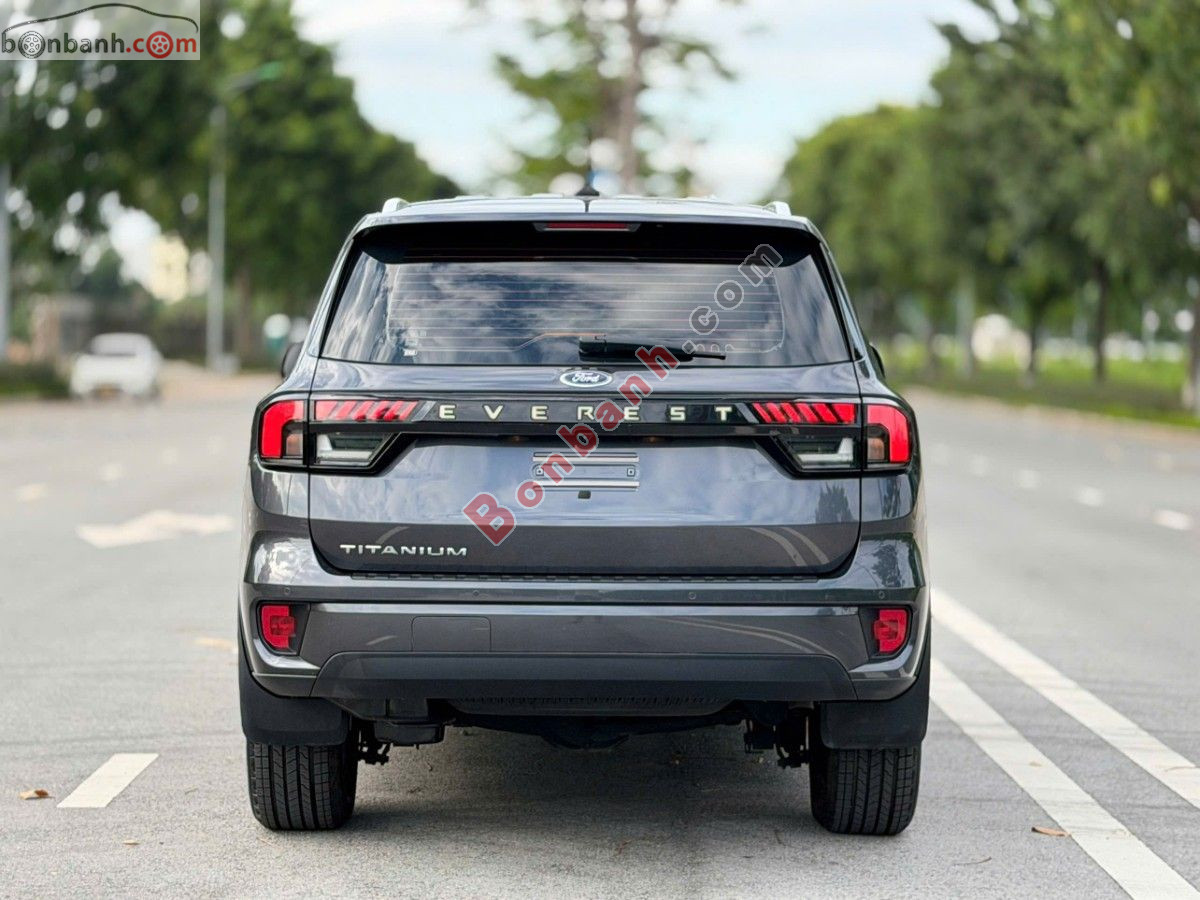 Bán ô tô Ford Everest Titanium 2.0L 4x2 AT - 2024 - xe cũ