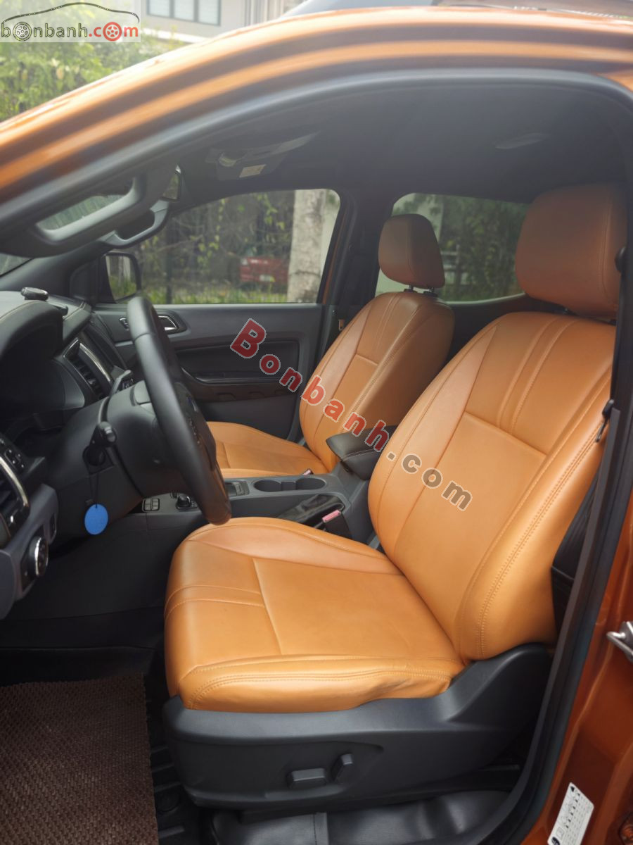 Bán ô tô Ford Ranger Wildtrak 3.2L 4x4 AT - 2015 - xe cũ