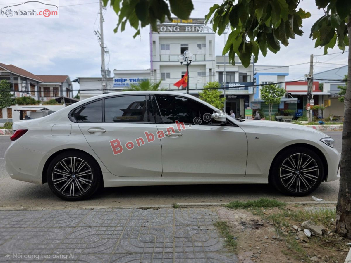 Bán ô tô BMW 3 Series 320i M Sport - 2022 - xe cũ