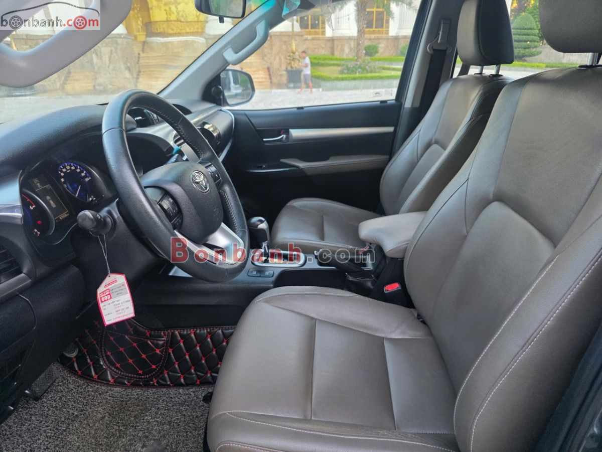 Bán ô tô Toyota Hilux 2.8G 4x4 AT - 2016 - xe cũ
