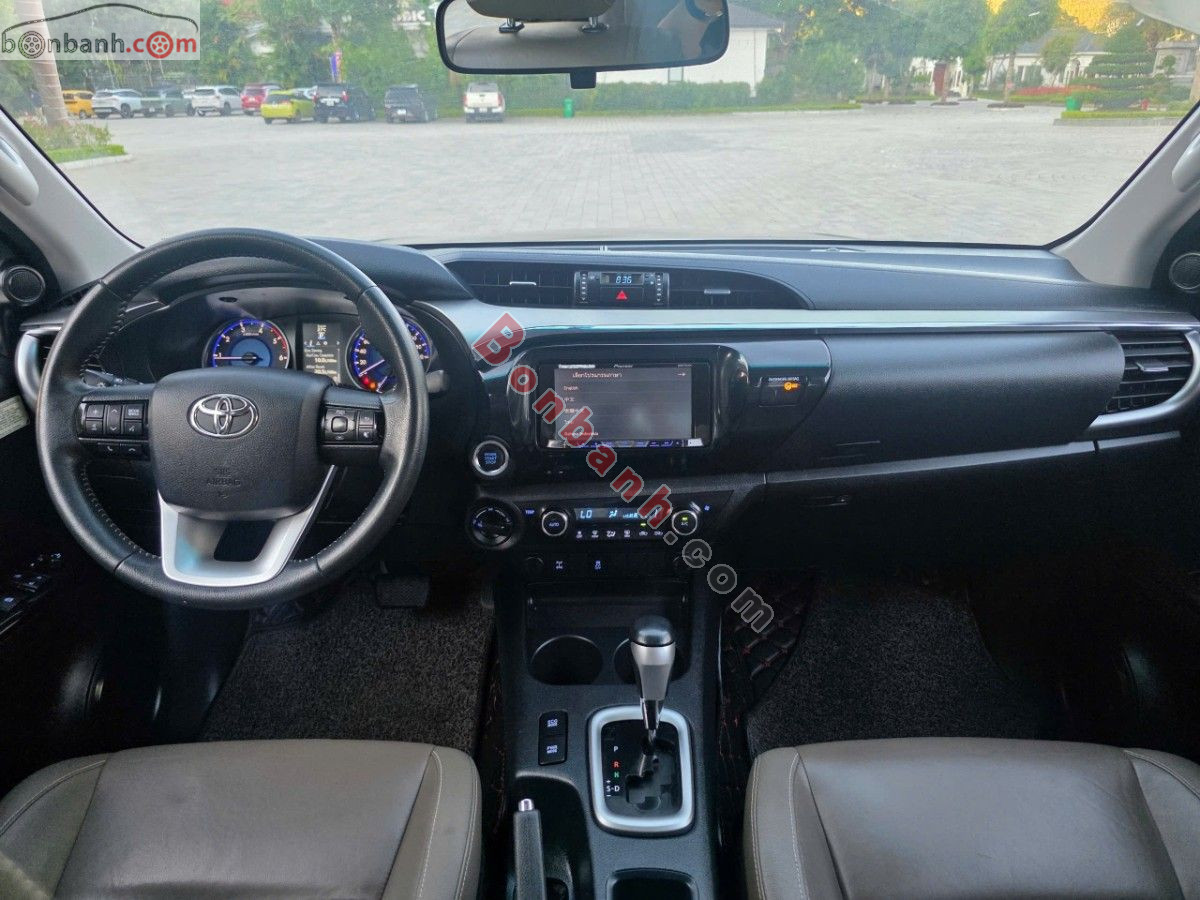 Bán ô tô Toyota Hilux 2.8G 4x4 AT - 2016 - xe cũ