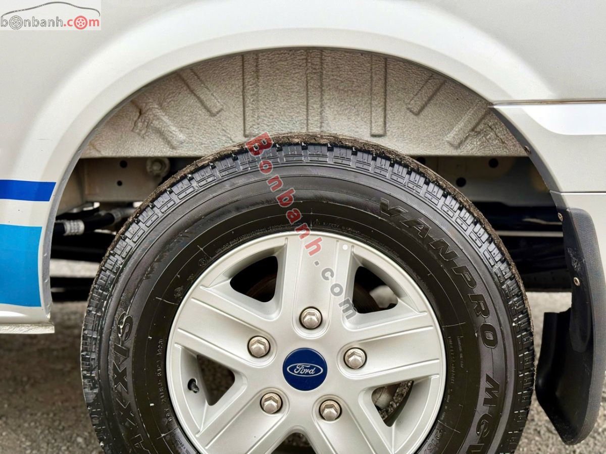 Bán ô tô Ford Transit Tiêu chuẩn - 2023 - xe cũ