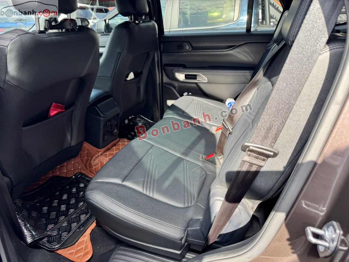 Bán ô tô Ford Everest Titanium 2.0L 4x2 AT - 2025 - xe cũ