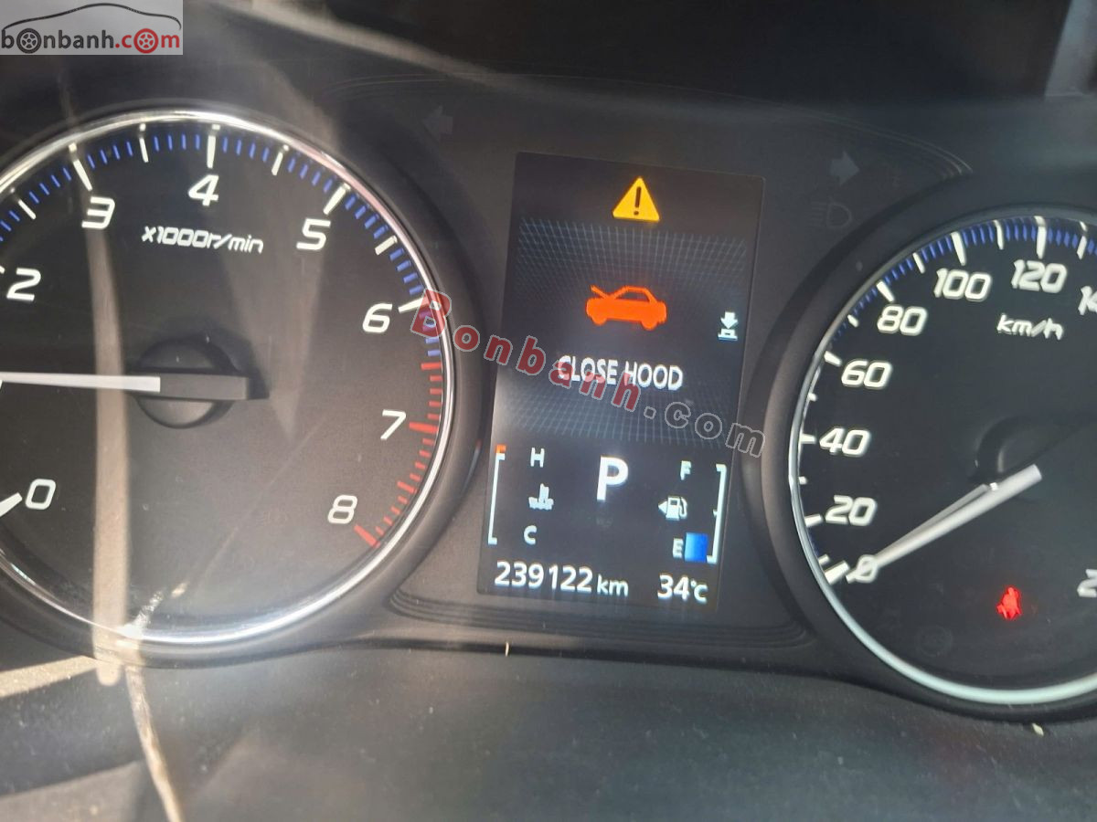 Bán ô tô Mitsubishi Outlander 2.0 CVT - 2020 - xe cũ