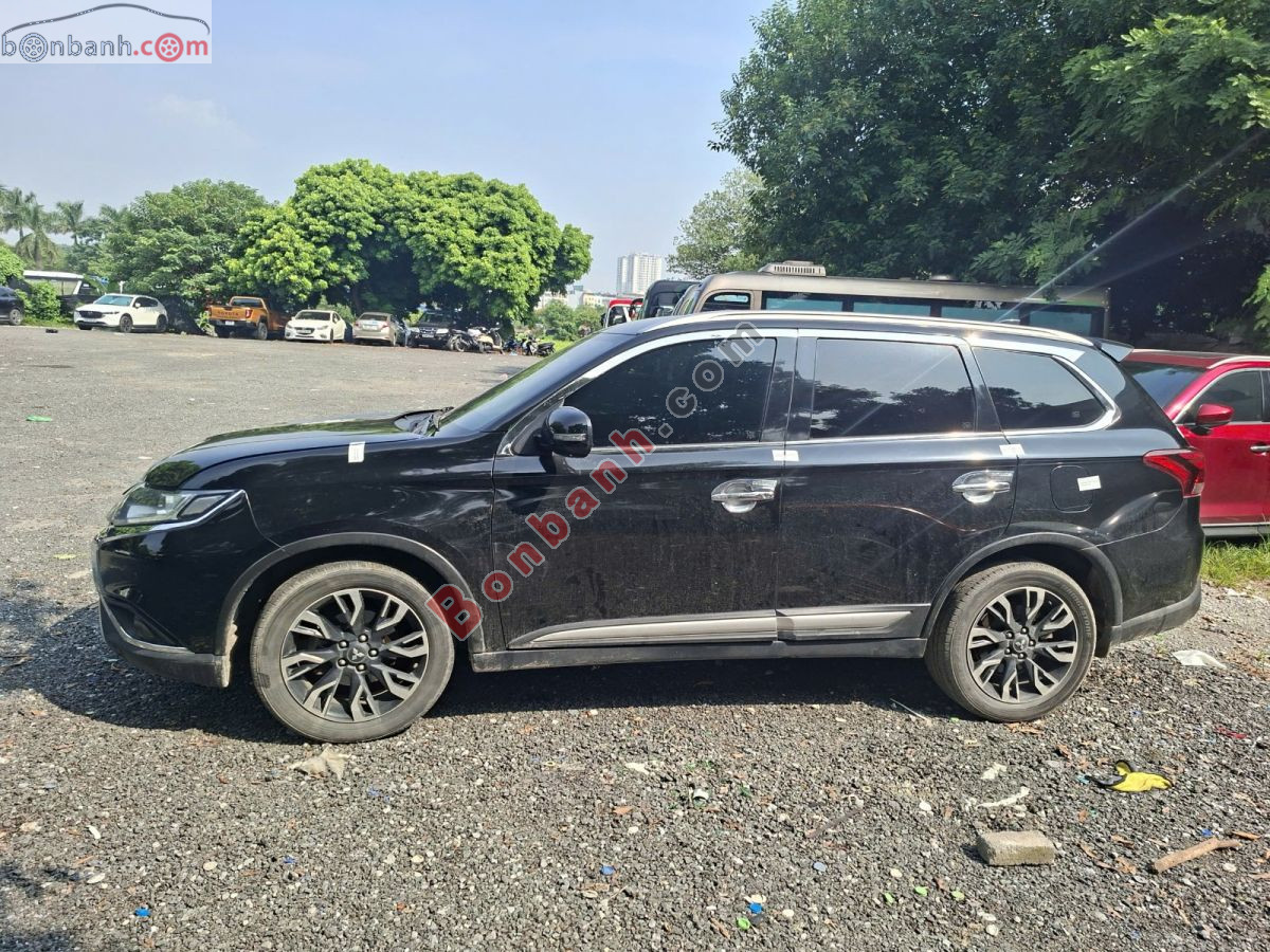 Bán ô tô Mitsubishi Outlander 2.0 CVT - 2020 - xe cũ