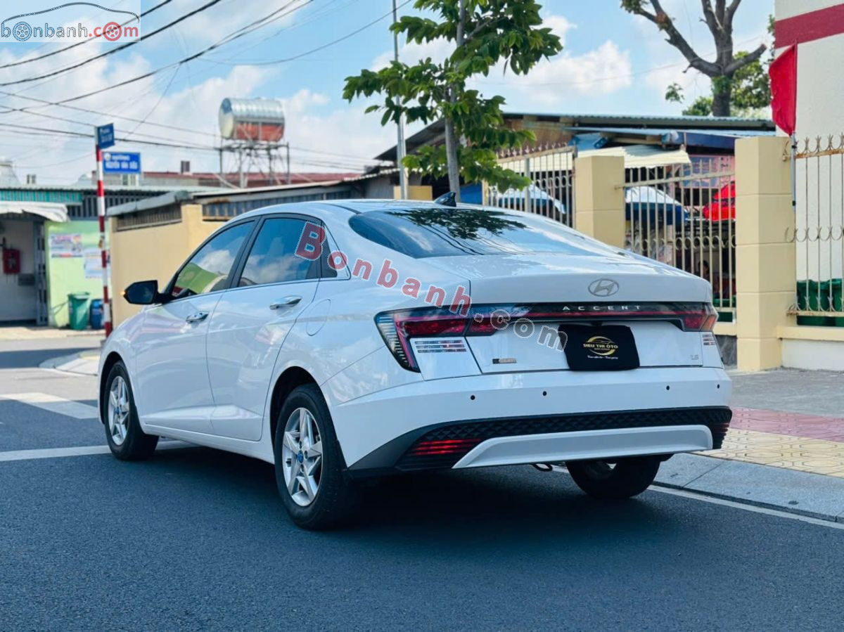 Bán ô tô Hyundai Accent Đặc biệt 1.5 AT - 2024 - xe cũ